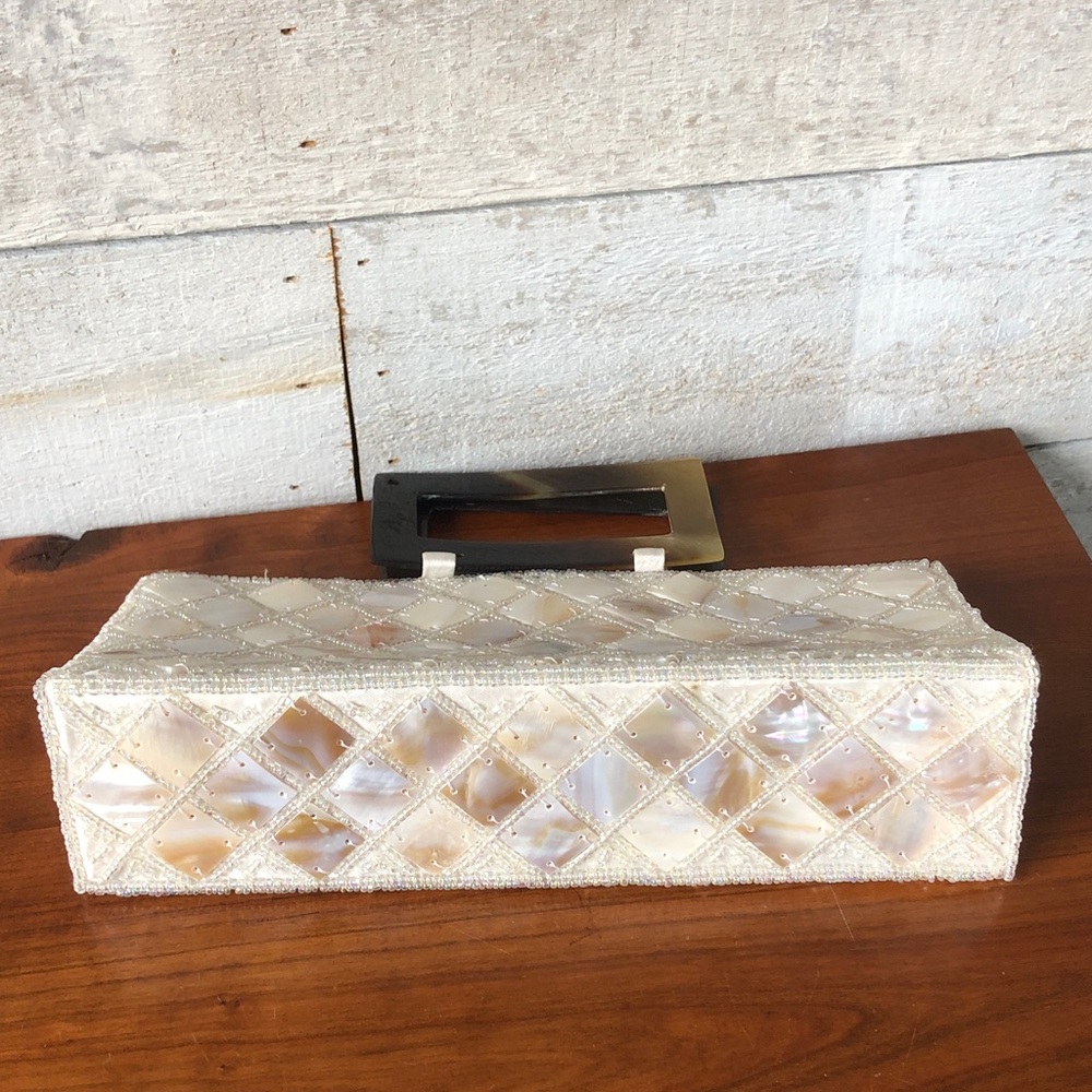 Beaded Mother of Pearl Stitched Beaded lucite handles handbag - Picture 5 of 9